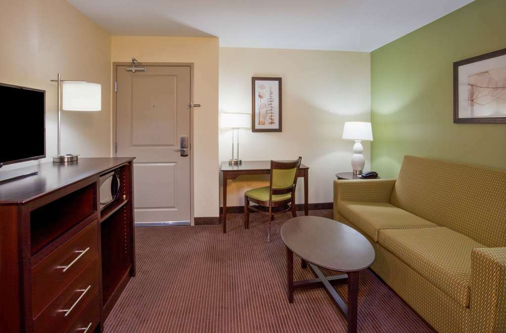 Americinn By Wyndham Hartford Wi Habitación foto